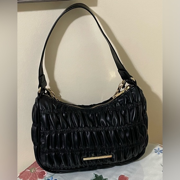 Steve Madden Handbags - Steve Madden Black Hobo/Shoulder Bag Purse